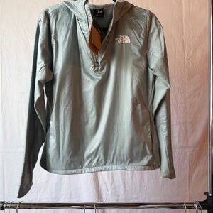 NEW The North Face Sage Green Women's Half-Zip Hooded Pullover